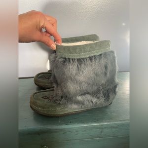 Manitobah Mukluks Size 11